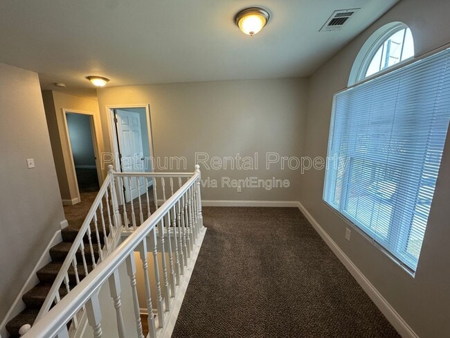 Building Photo - 2793 Oakvale Falls Dr