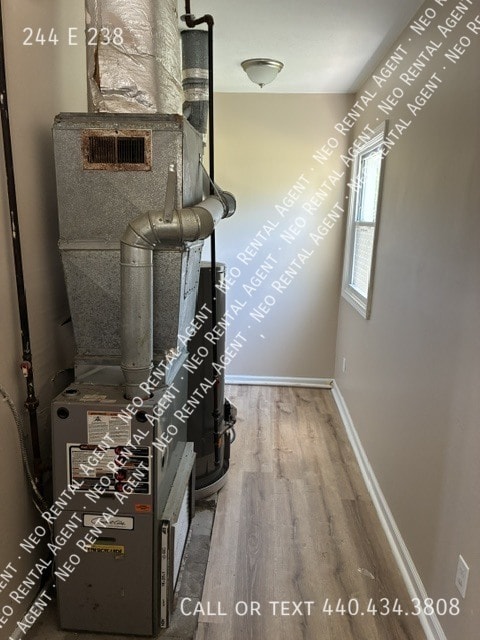 Building Photo - 244 E 238-