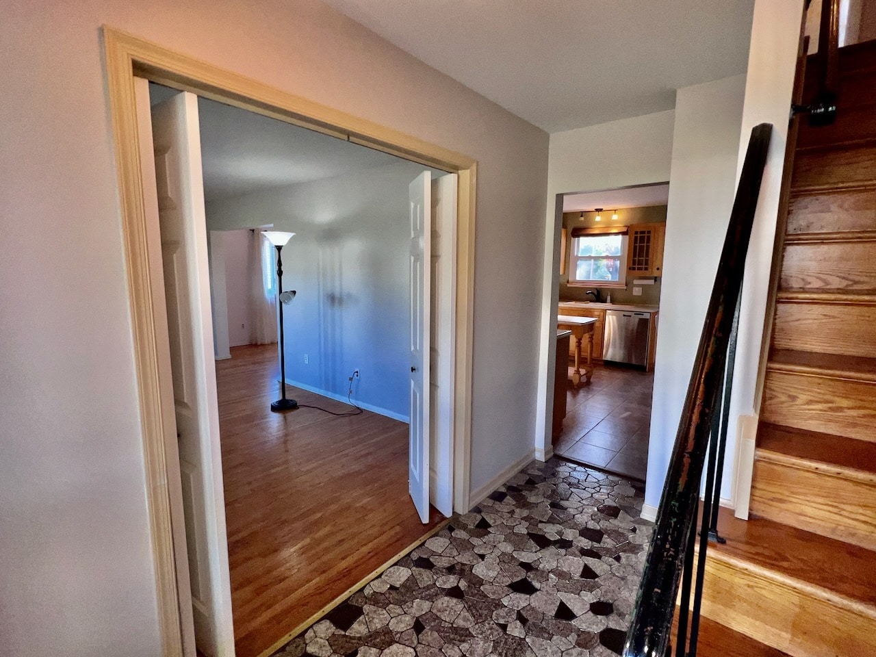 Building Photo - 918 Rockwell Rd