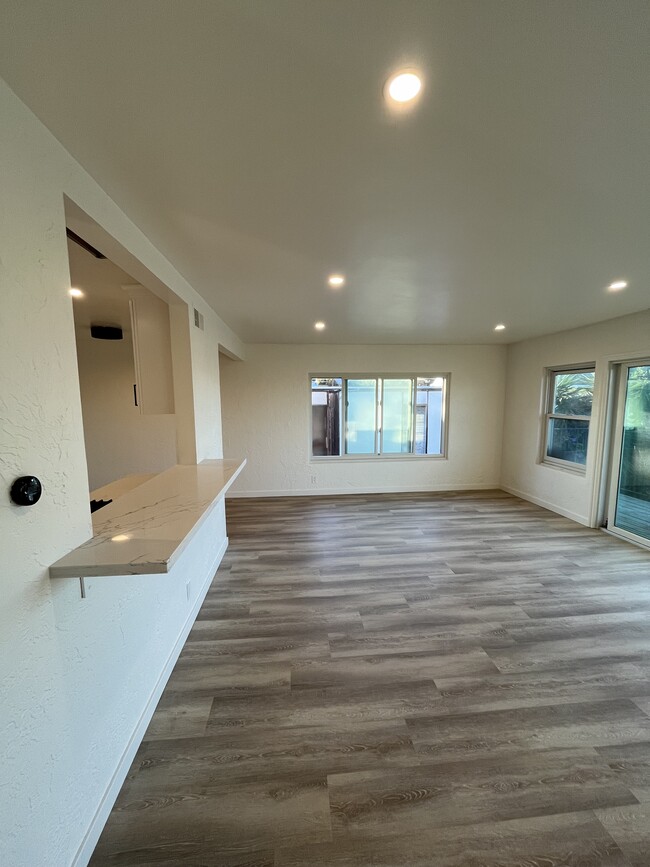 Bar top into living room with view of LA - 2053 264th St