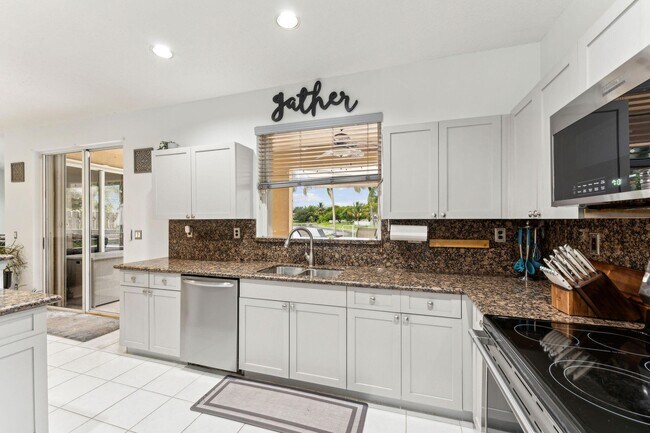 Building Photo - 7349 Oakboro Dr
