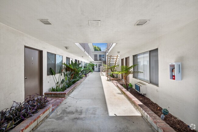 14600 Magnolia Blvd - Entrance - Magnolia Apartments - Your Sherman Oaks Retreat!