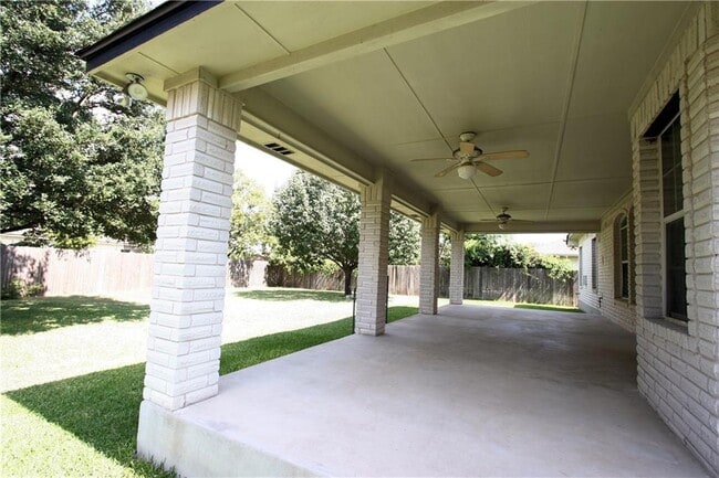 Building Photo - 14516 Banbridge Trail