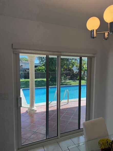 Building Photo - 3225 SW 94th Ave