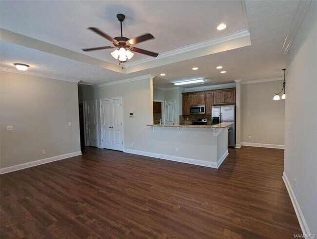 Building Photo - 1412 Prairie Oak Dr