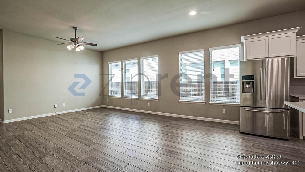 Building Photo - 2412 Bathwick Ln
