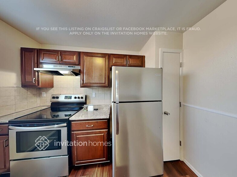 Building Photo - 4283 S Halifax Way