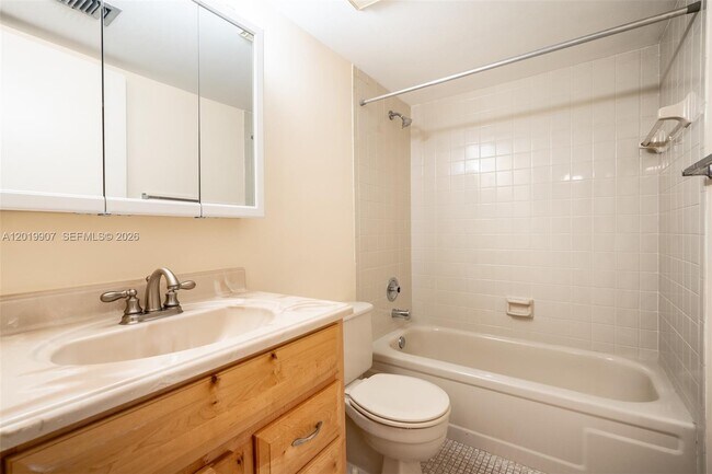 Building Photo - 260 NW 76th Ave
