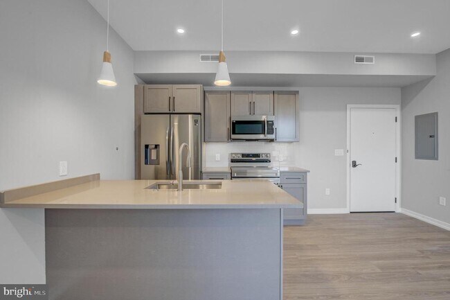 Building Photo - 2445 Innovator Wy