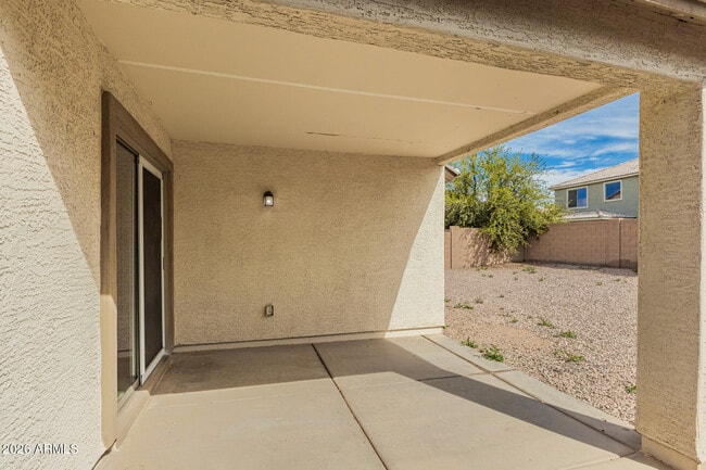 Building Photo - 3956 E Maplewood St