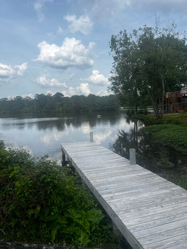 Building Photo - 703 Georgetown Cir