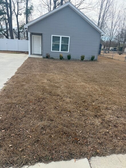 Building Photo - 274 Boyd St