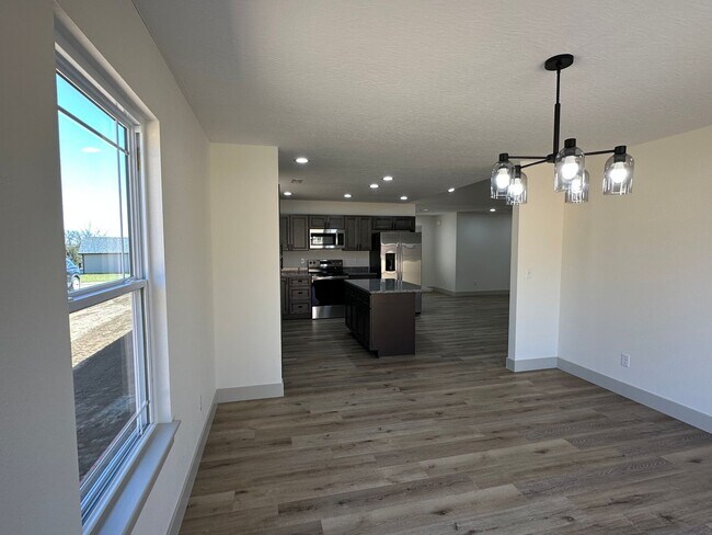 Building Photo - BRAND NEW 3 Bed 2 Bath in WAYNESVILLE - FOR RENT