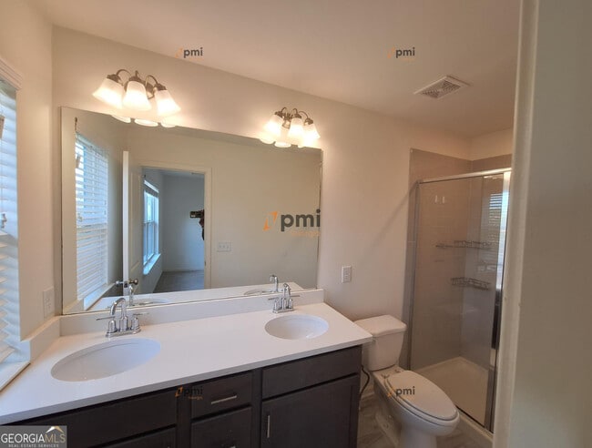 Building Photo - 861 Ambient Way