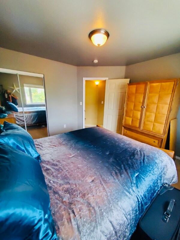 Building Photo - 9805 Mia Ln