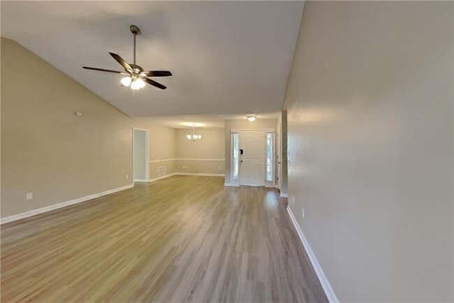 Building Photo - 1721 Omie Way