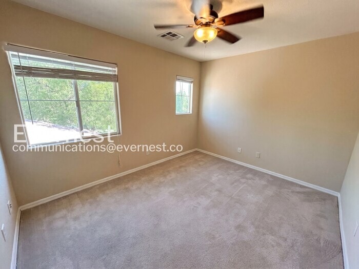 Building Photo - 11221 Salentino Ave