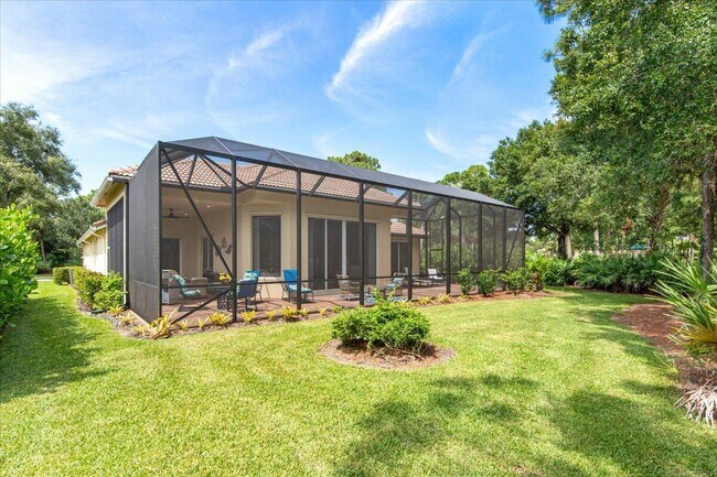 Building Photo - 9301 Briarcliff Trace