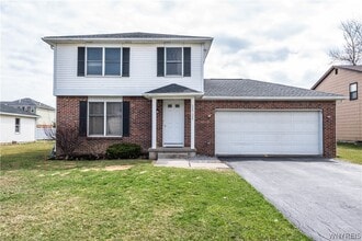 Building Photo - 325 Kaymar Dr