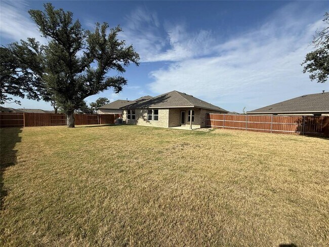 Building Photo - 2348 Ranny Cv
