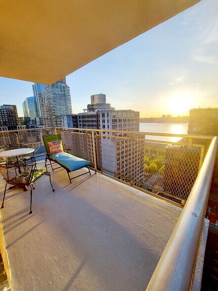 Building Photo - 303 W 66th St