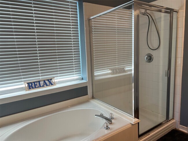 Building Photo - 14526 Grove Estates Ln