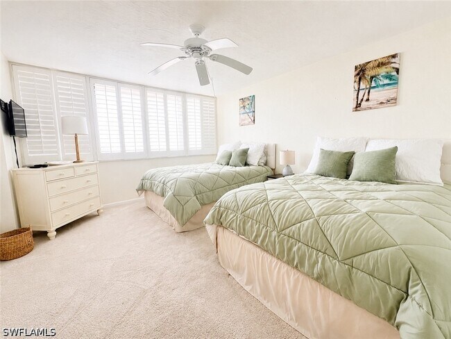Building Photo - 5601 Turtle Bay Dr
