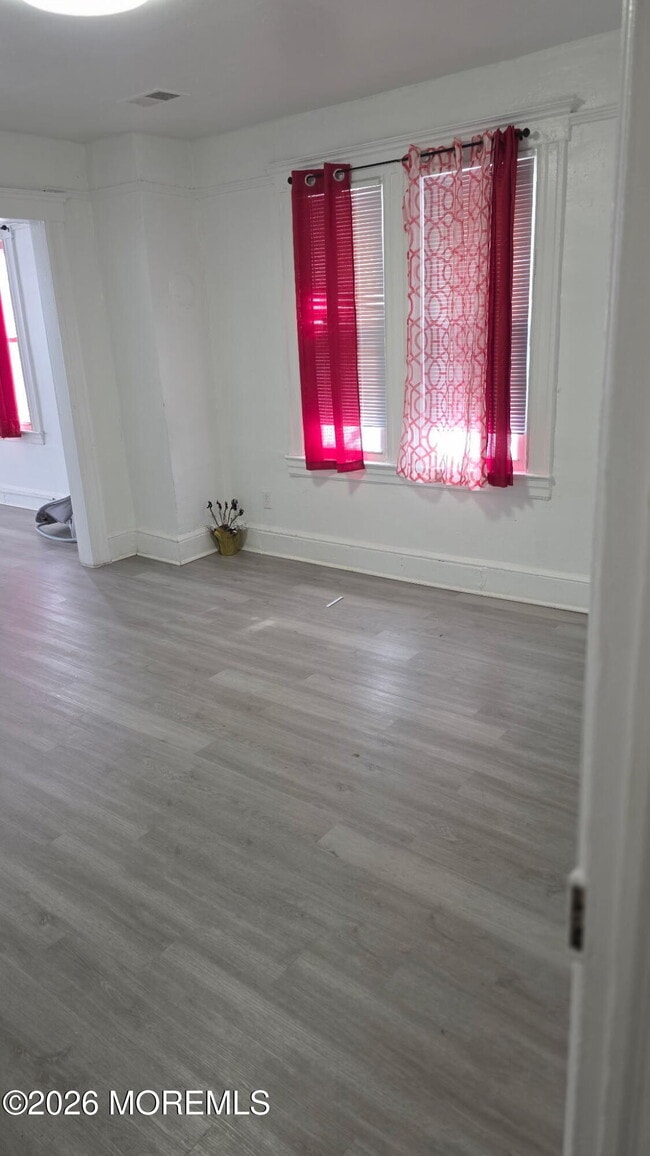 Building Photo - 21 Atkins Ave