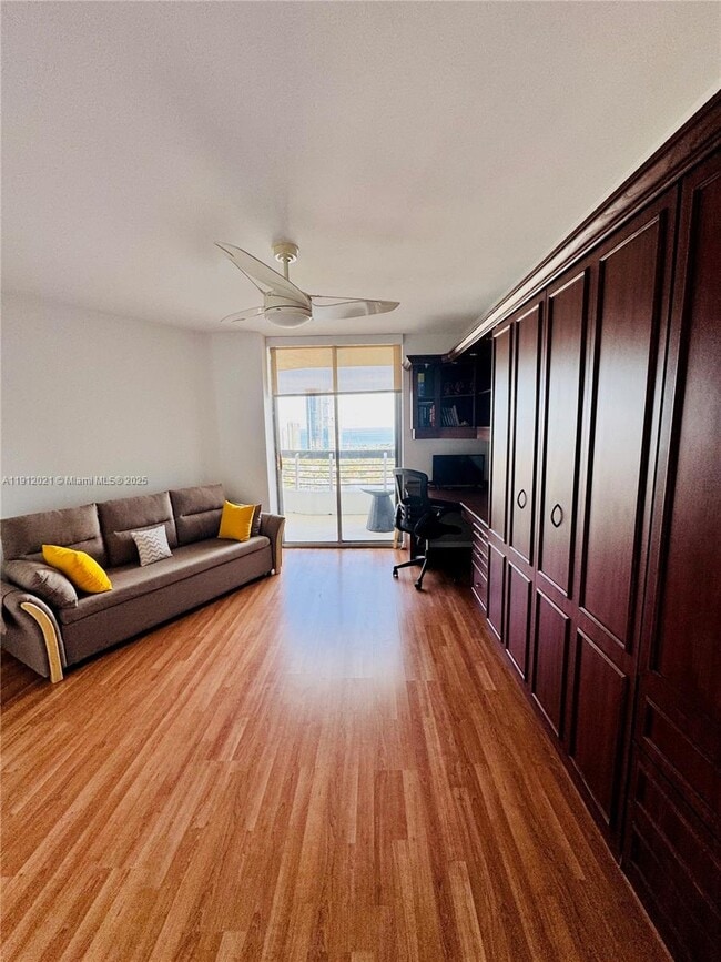 Building Photo - 3530 Mystic Pointe Dr