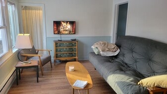 Building Photo - 5676 Clark