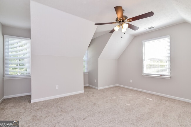 Building Photo - 2935 Emerson Lake Dr