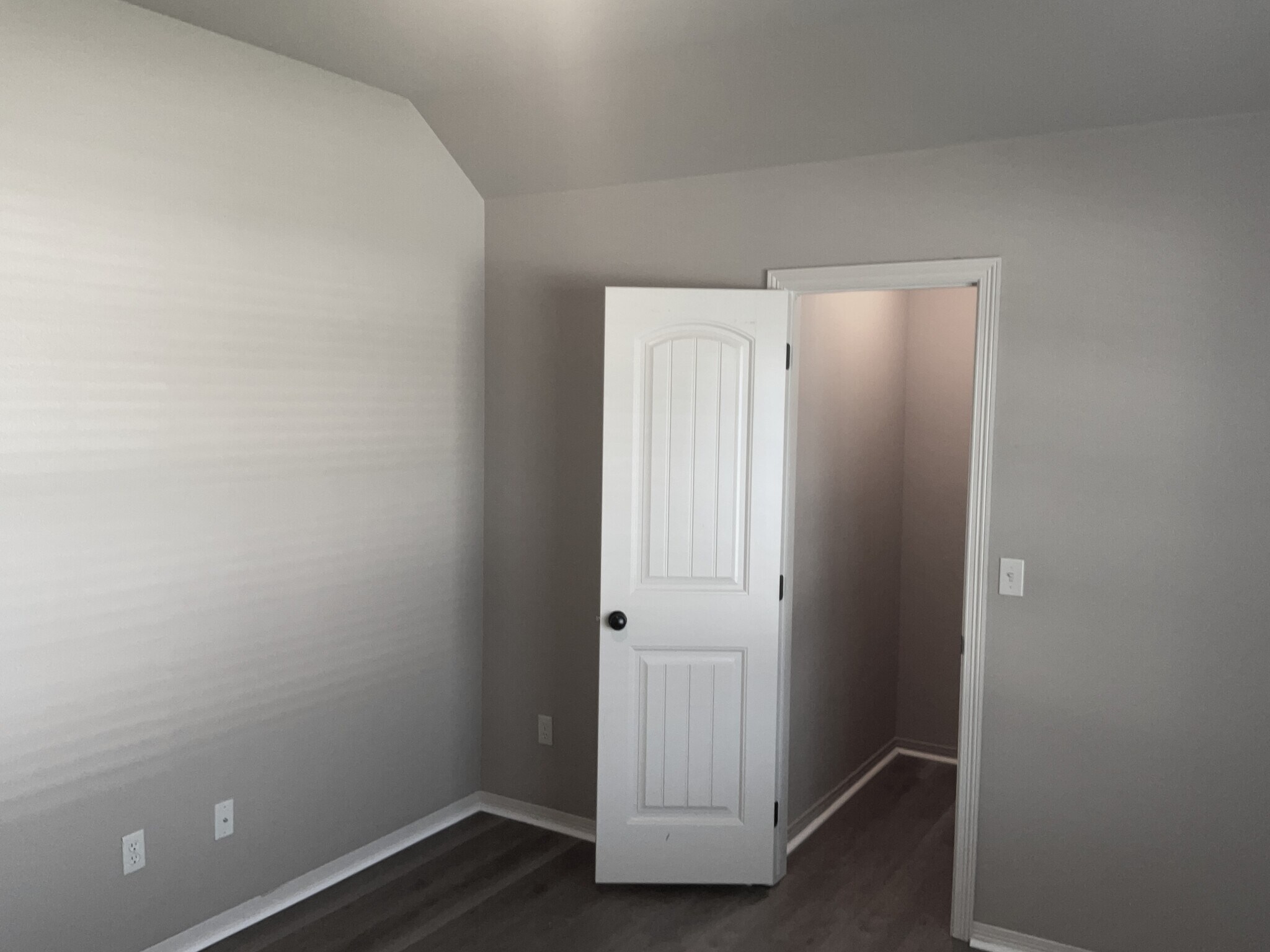 Building Photo - 14537 S Urbana Ct