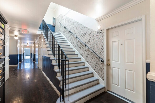 Building Photo - THE NORM @ 750 Normandie Ave