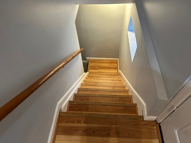 Stairs to Lower Level - 12819 Lenore