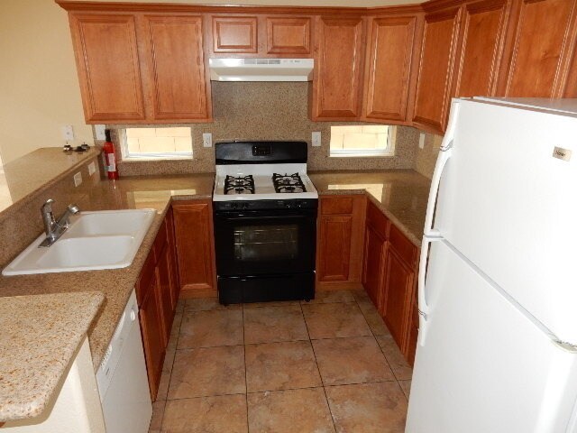 Building Photo - 5150 Silent Valley Ct