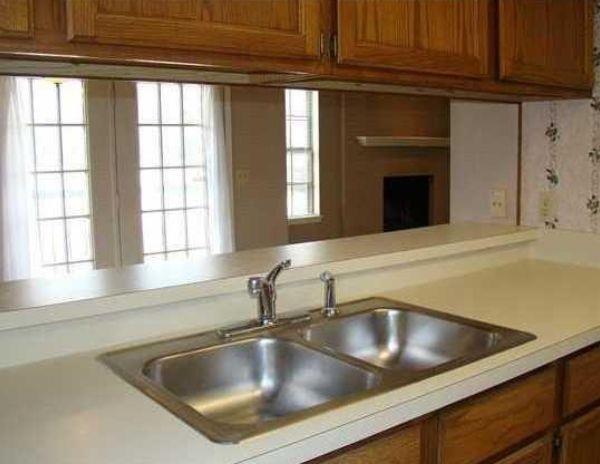 Building Photo - 4400 Hemingway Dr