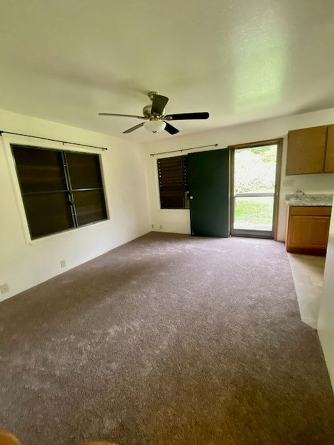 Building Photo - 1 BEDROOM, 1 BATH APT IN KAPAA