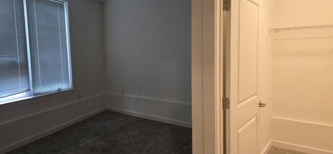 Building Photo - 61 Virginia Ave