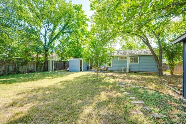 Building Photo - 5300 Halmark Dr