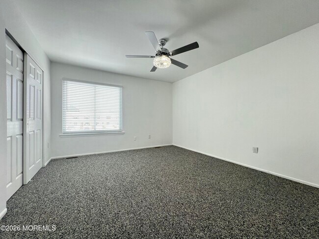 Building Photo - 29 Sawmill Rd