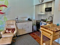 Building Photo - Aquarius