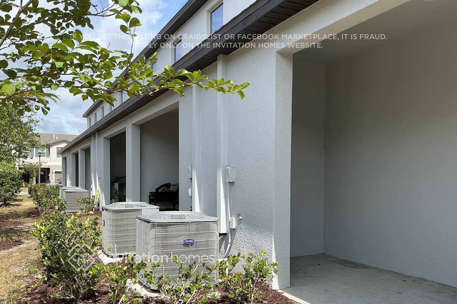 Building Photo - 8298 Crescent Oaks Dr
