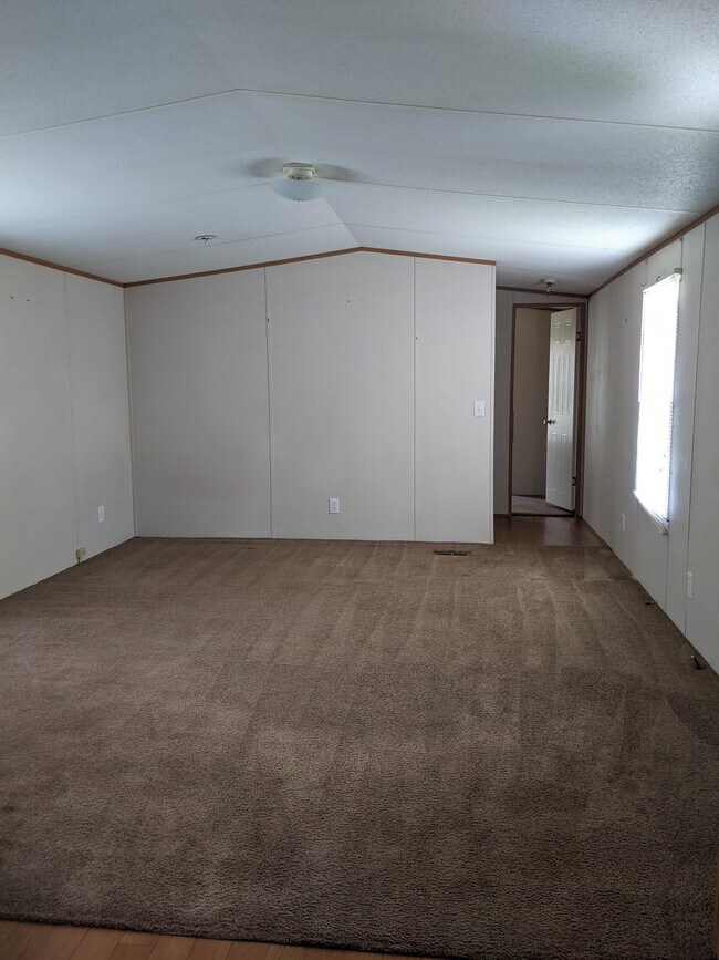 Building Photo - 3302 GA-15