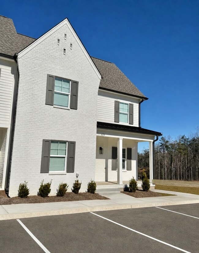 Building Photo - 618 Cottage Grv Cir