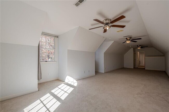 Building Photo - 34 Johnston Row NW