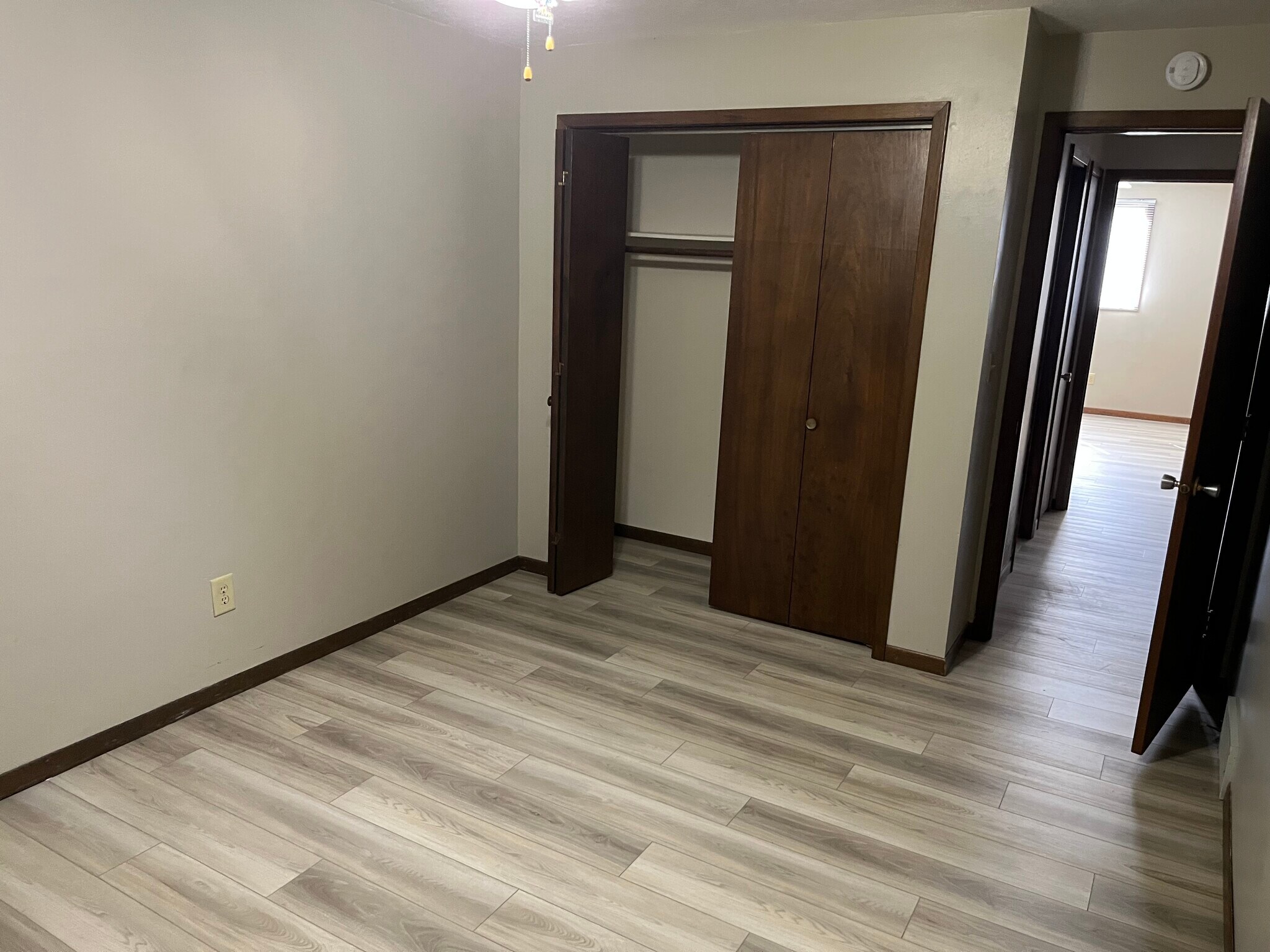 Building Photo - 1507 S Maple St