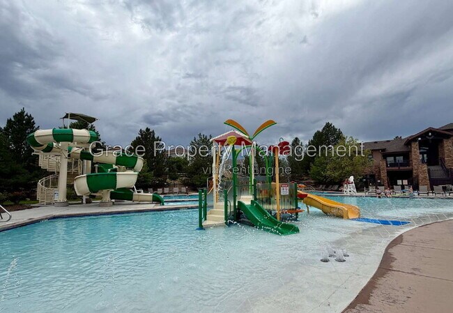 Building Photo - 2057 Alpine Dr