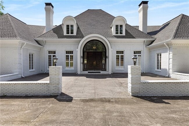 Building Photo - 1000 Grayson Pkwy