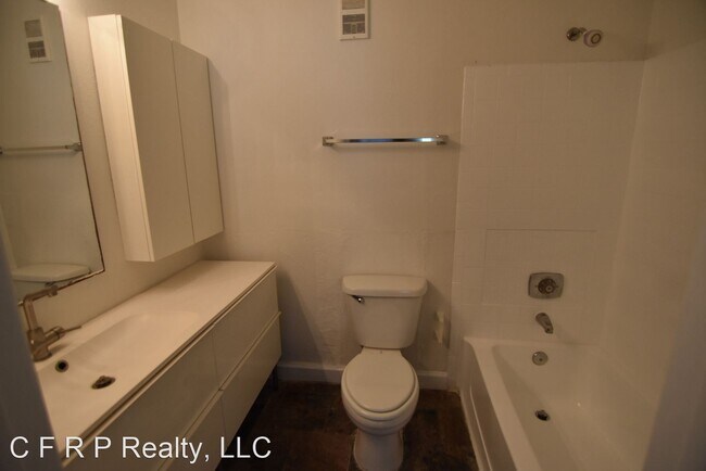 Building Photo - 1 br, 1 bath House - 4760 Walden Circle #516