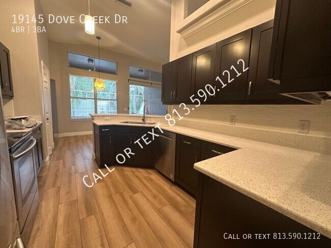 Building Photo - 19145 Dove Creek Dr
